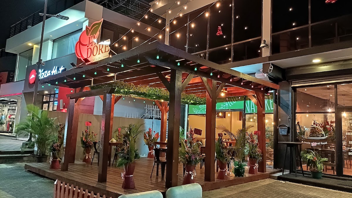 J'adore cafe & grill