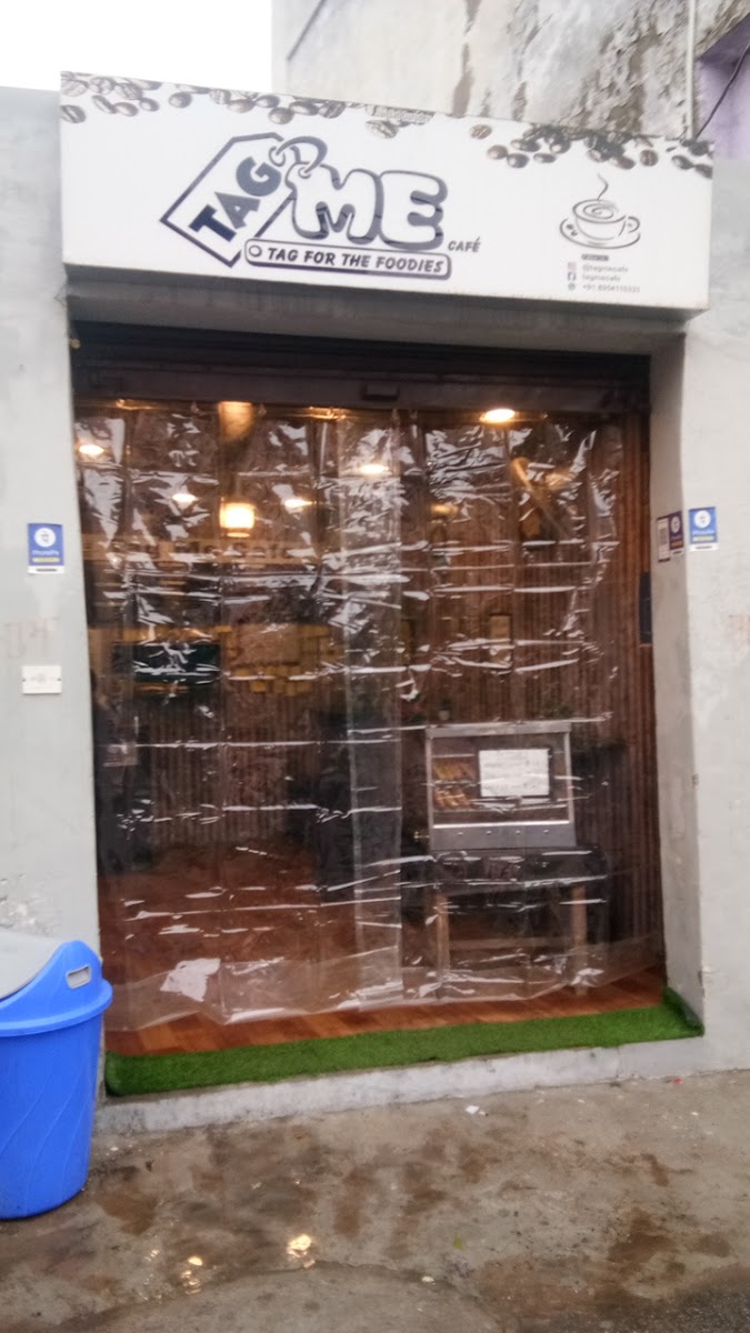 TAG ME CAFE