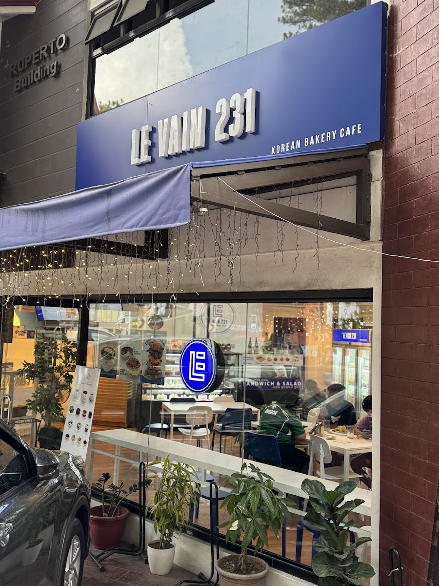 LE VAIN 231 Korean Bakery Cafe