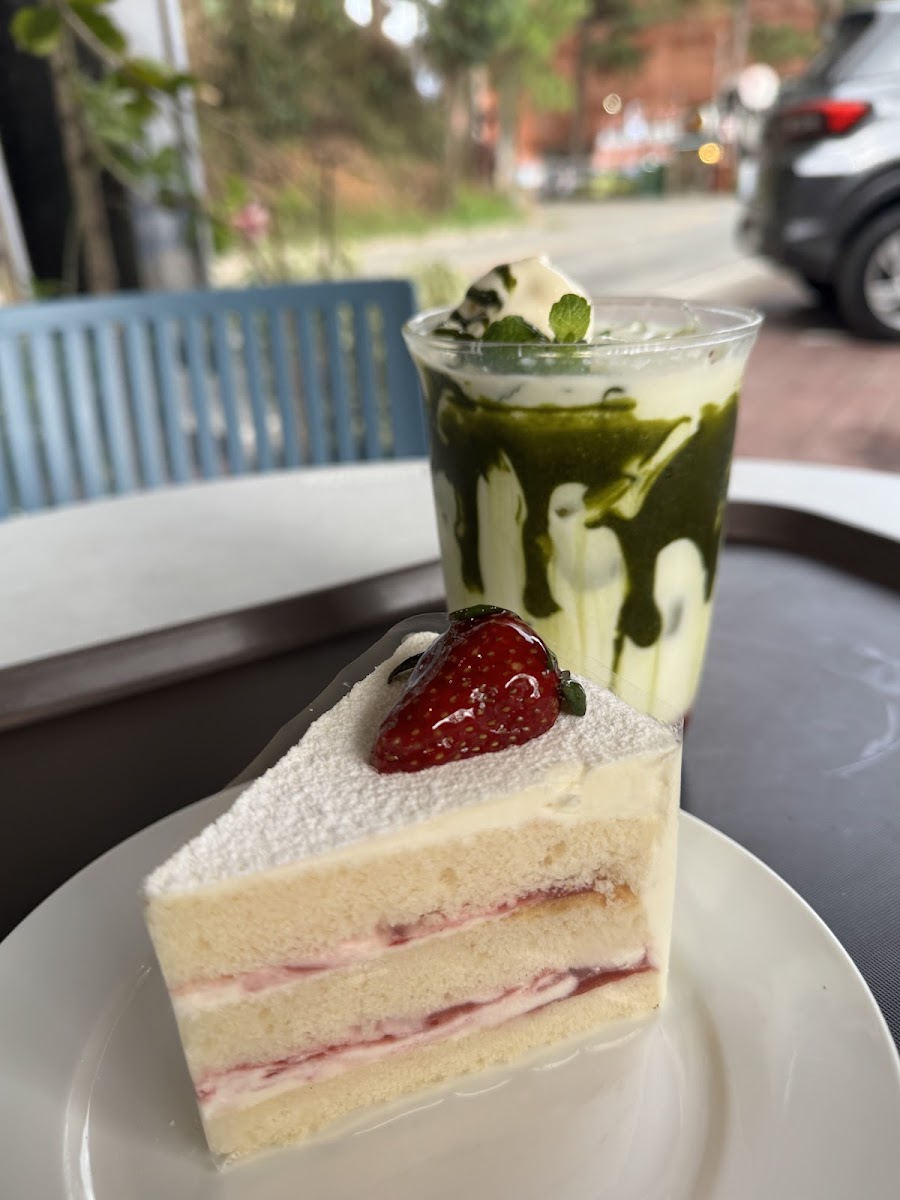 LE VAIN 231 Korean Bakery Cafe - 3