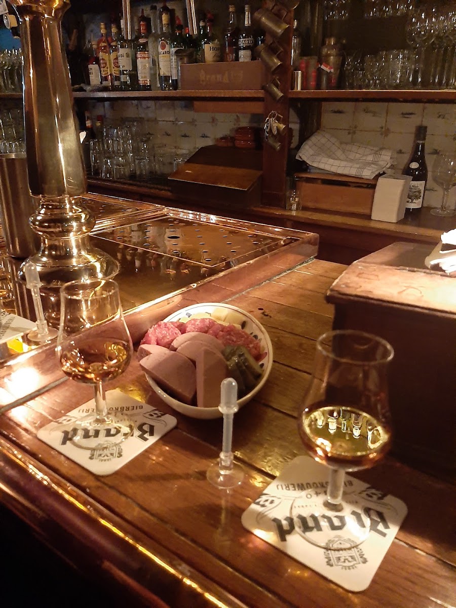 Proeflokaal de blauwe druif - 2