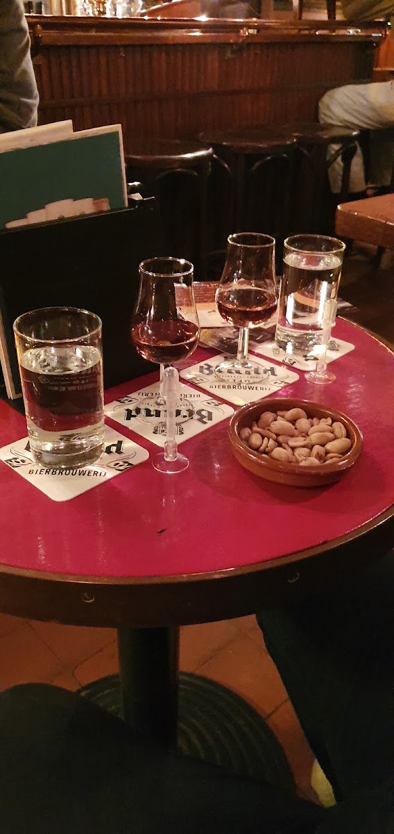 Proeflokaal de blauwe druif - 5