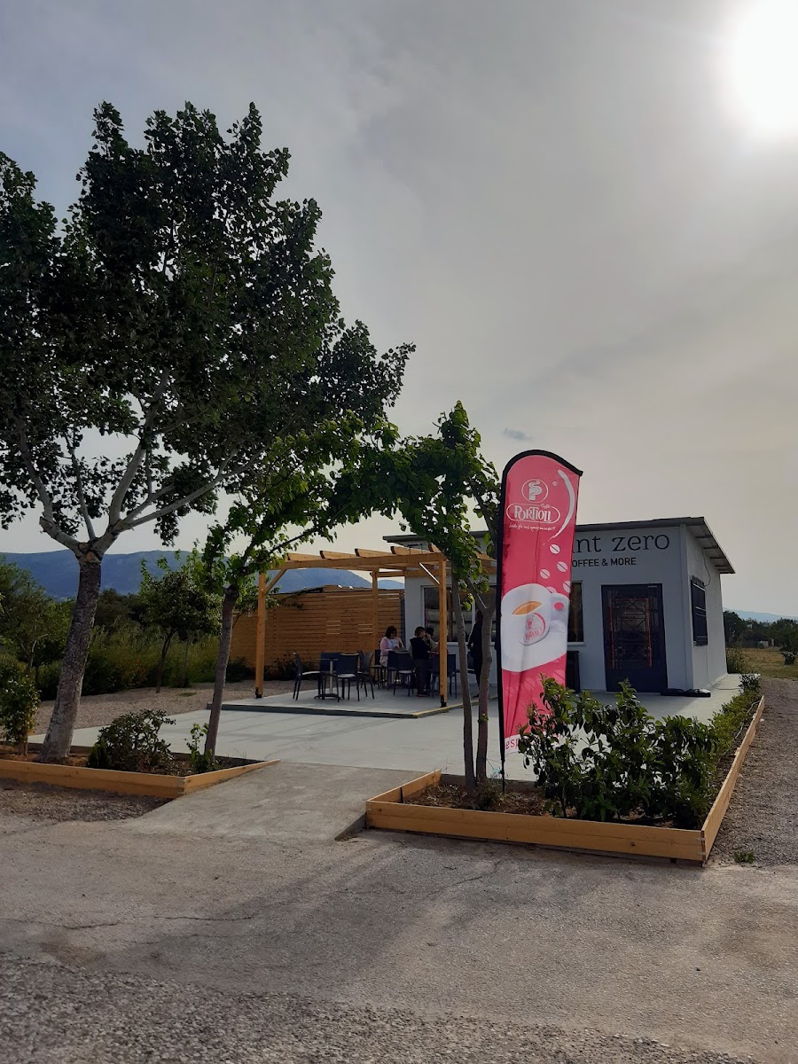 Point zero COFFEE & MORE - 7