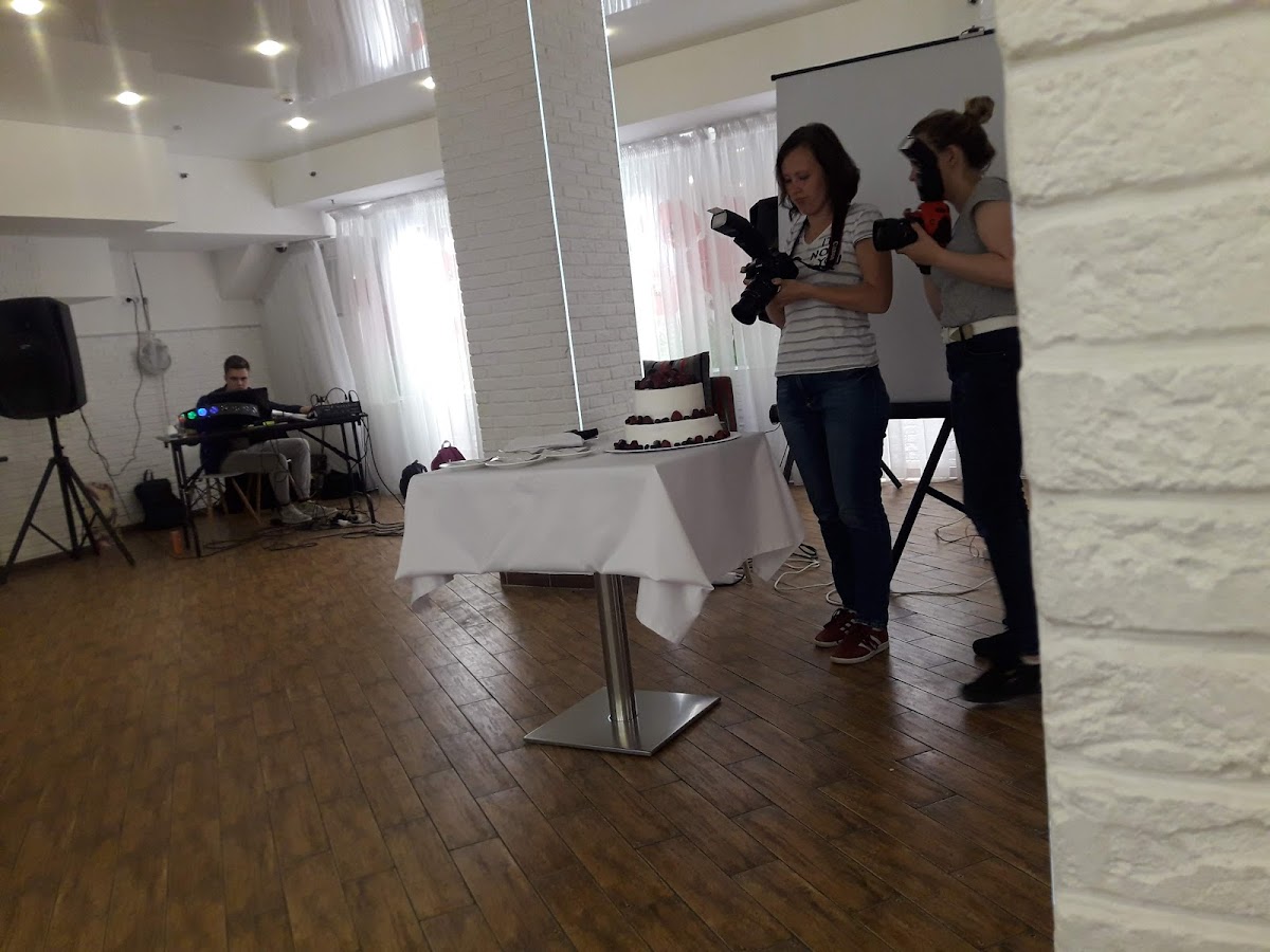 Tri Olenya, Kulinariya - 2