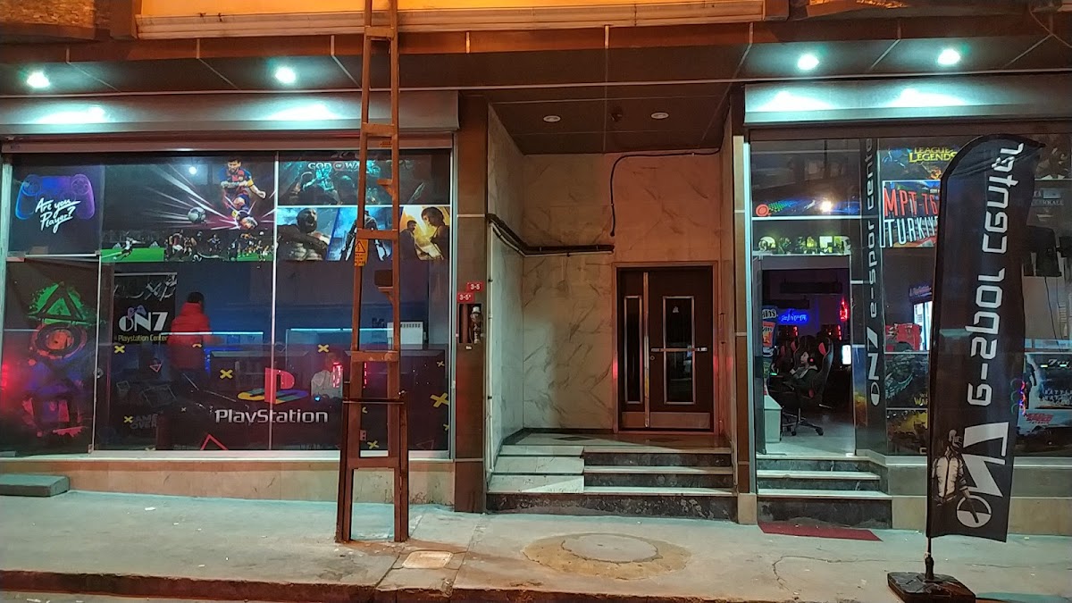 oN7 playstation cafe