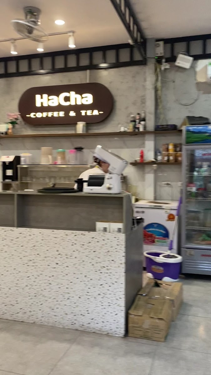 Hacha Coffee & Tea - 2