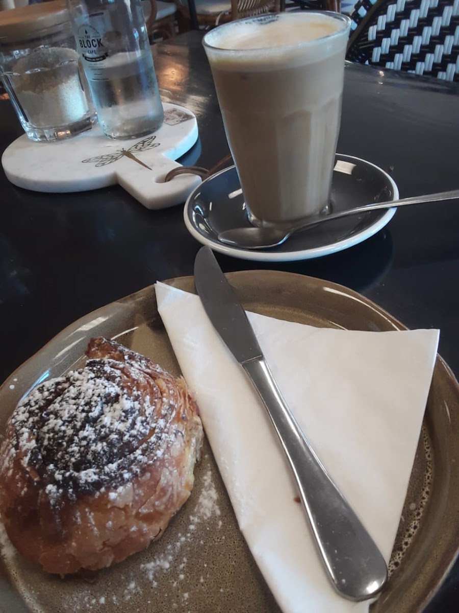 The Block Cafe - Coffee and Toastie Emporium - 6