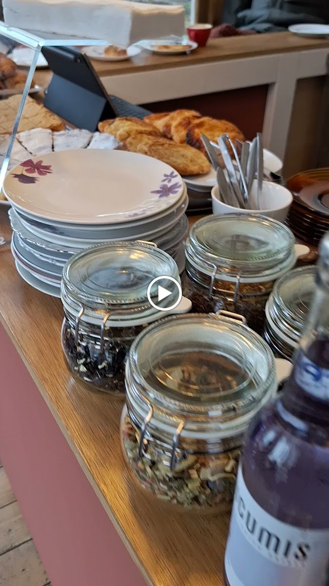 Cups & Chapters Cafe - 2