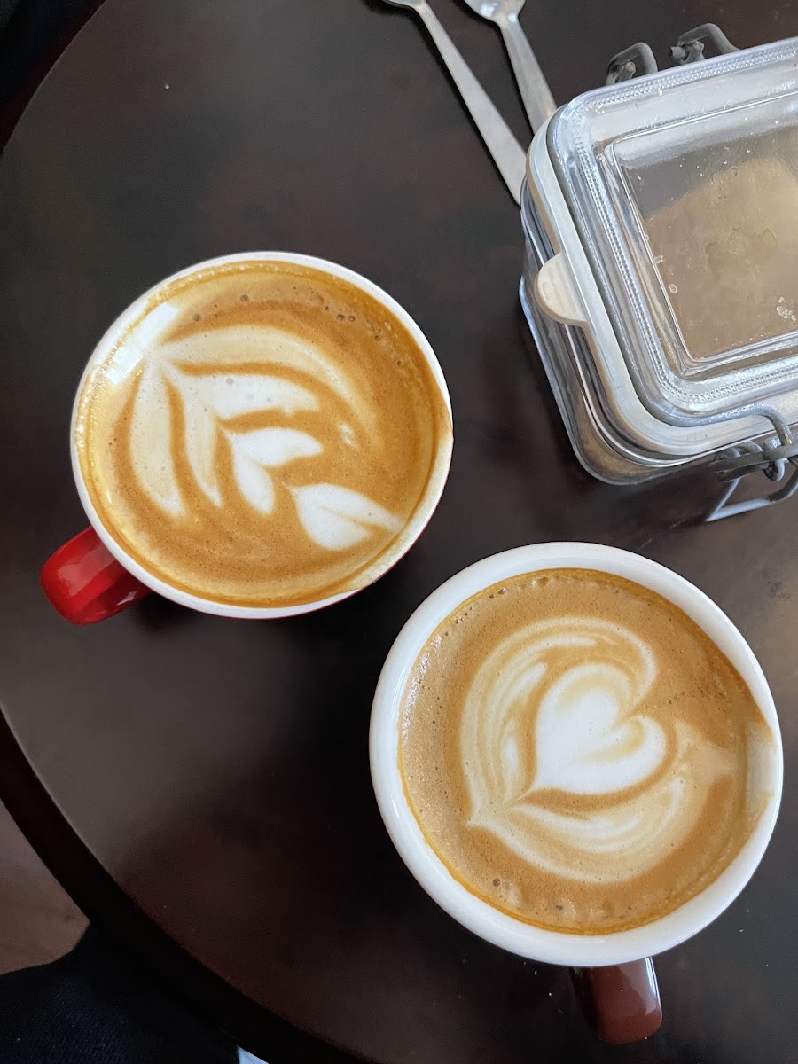 Cups & Chapters Cafe - 4