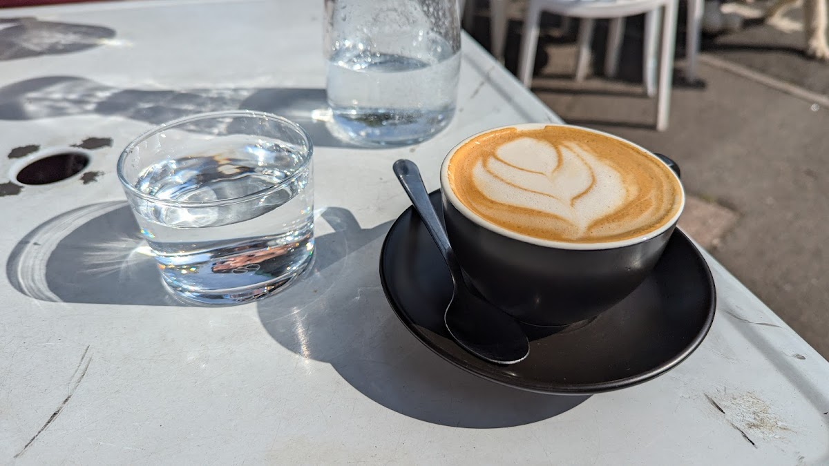 Curio Cafe and Bar - 8