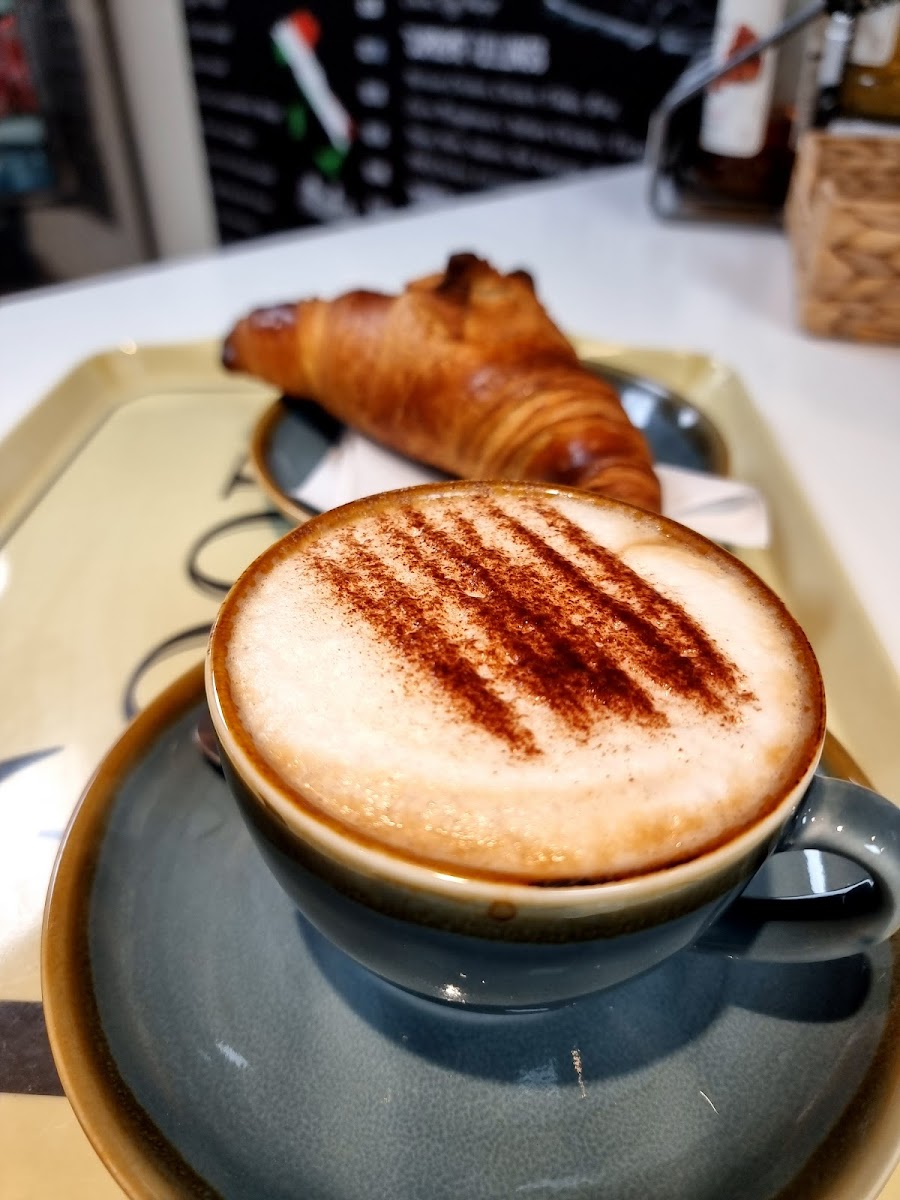 GINO'S CAFE (Woughton Leisure Centre) - 4