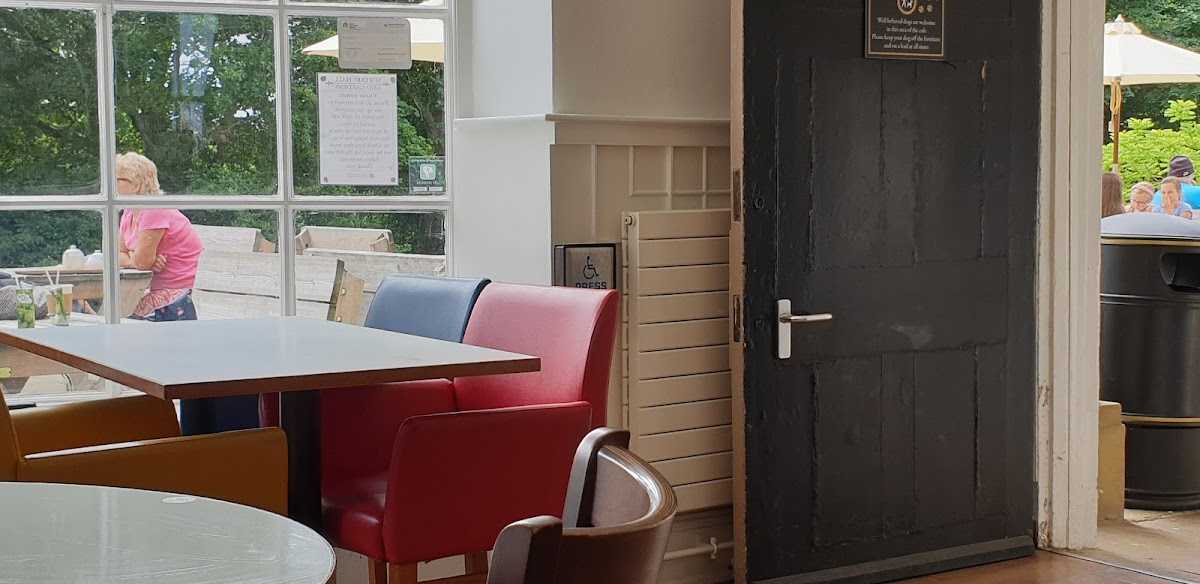 Clock Tower Cafe - 10