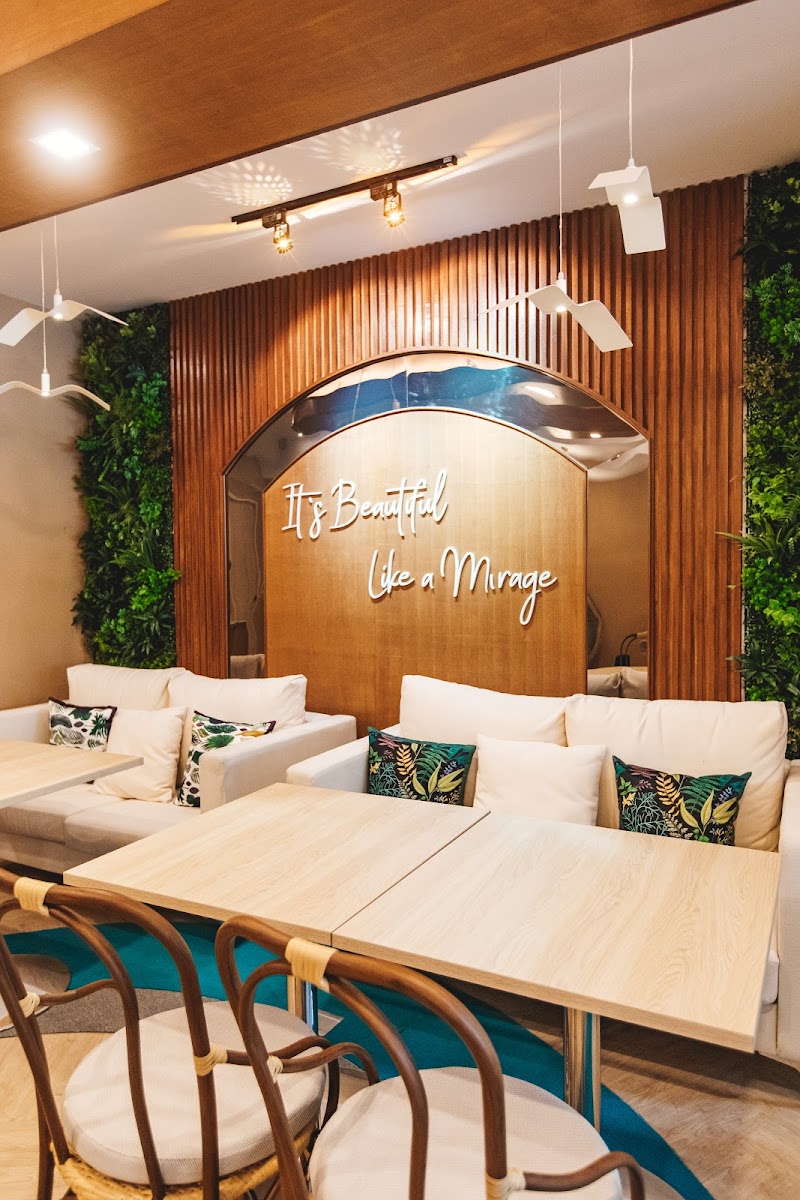 Mirage Restaurant & Cafe