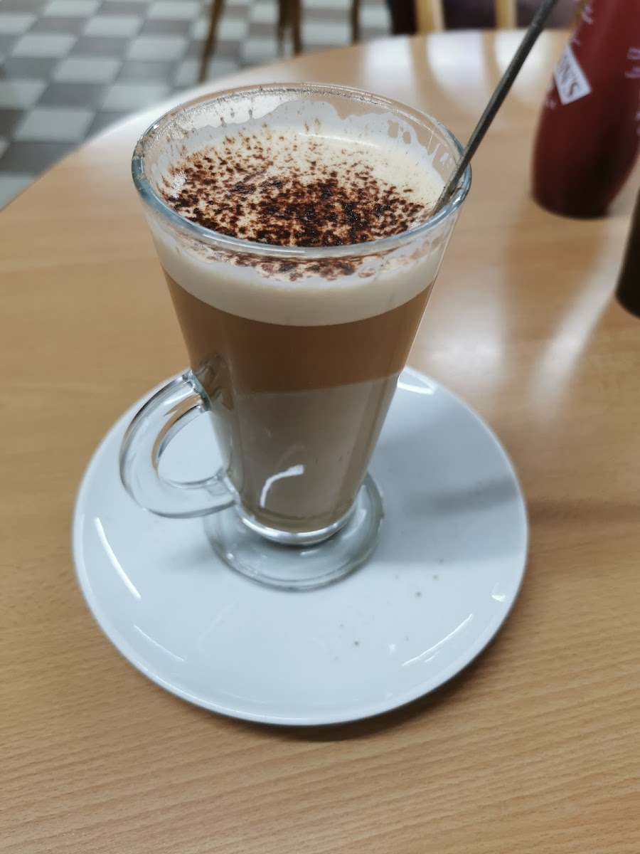 Andrew's Café - 8