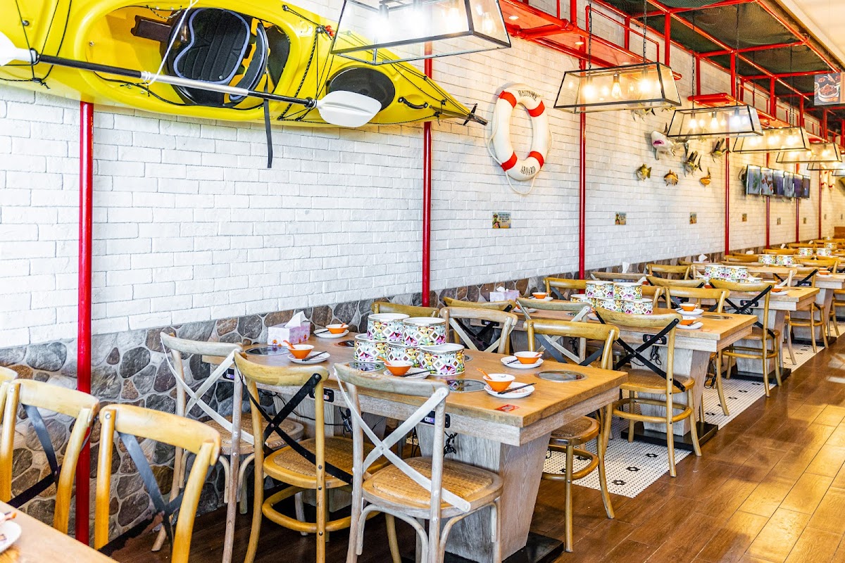 Hu Shang Seafood Hot Pot & BBQ Buffet