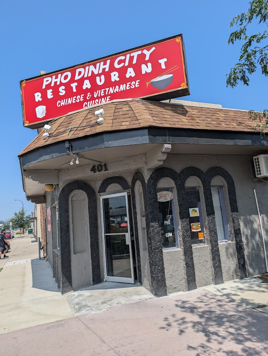 Pho Dinh City Restaurant