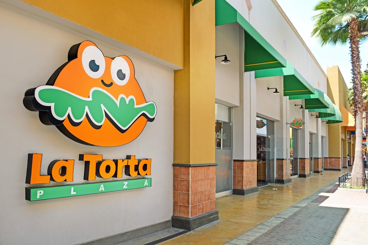 La Torta Plaza
