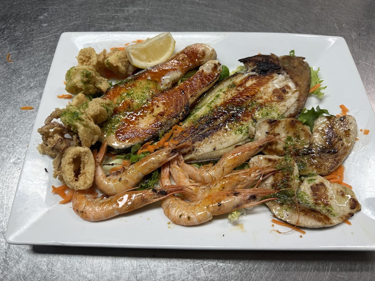 Restaurante Pizzería La Sirena