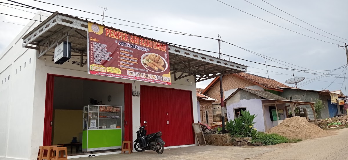 PEMPEK ABI ZAKI UMAR