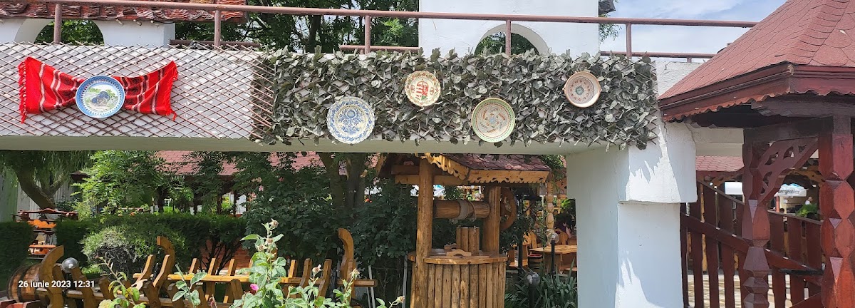 Poienita restaurant cu specific rustic