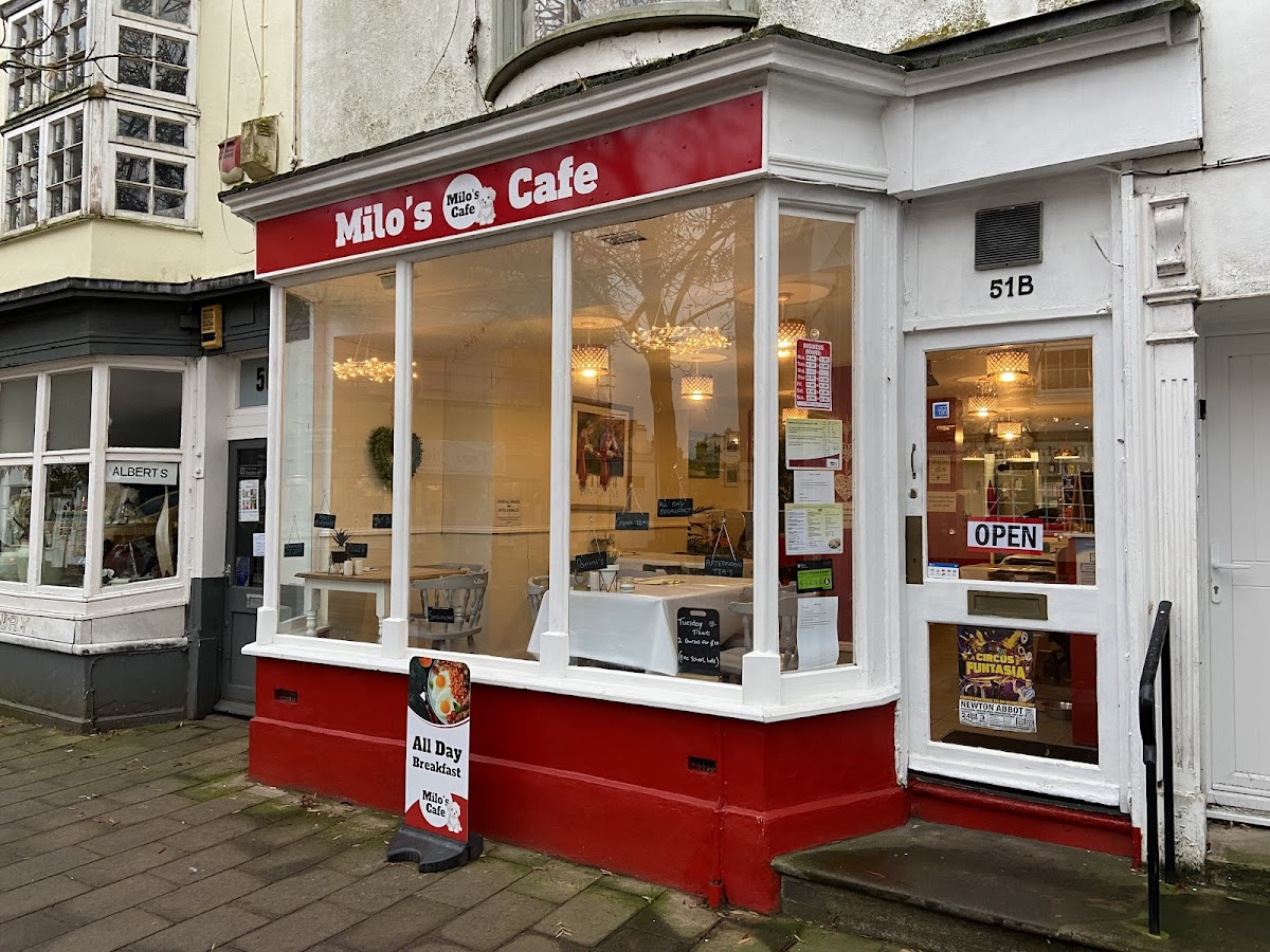 Milo's Cafe