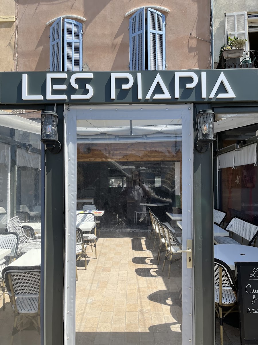 LES PIAPIA