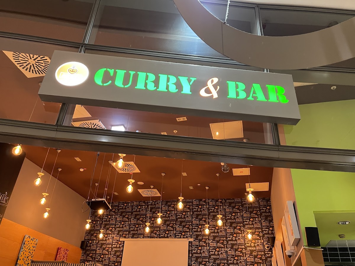 Curry & Bar