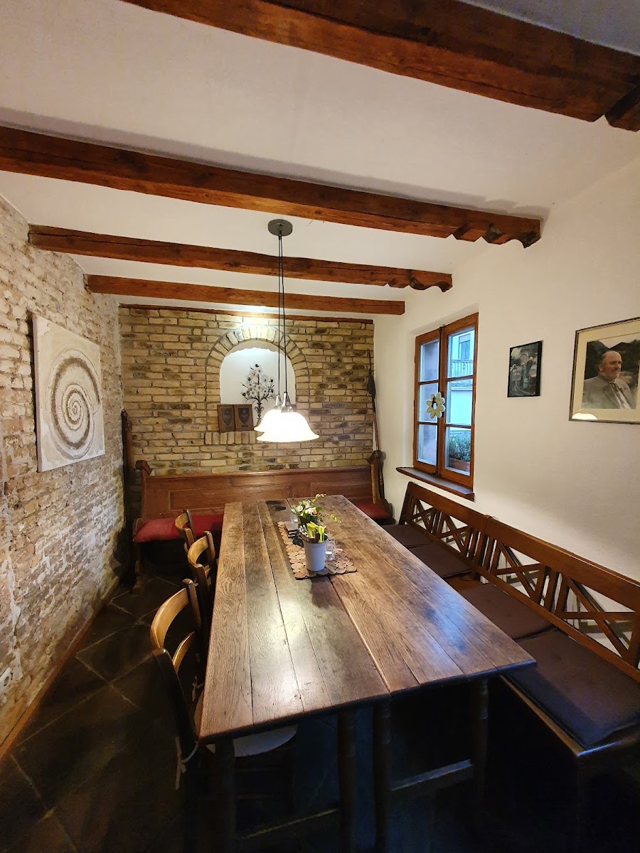 Gaststätte Lörzweiler Woistubb