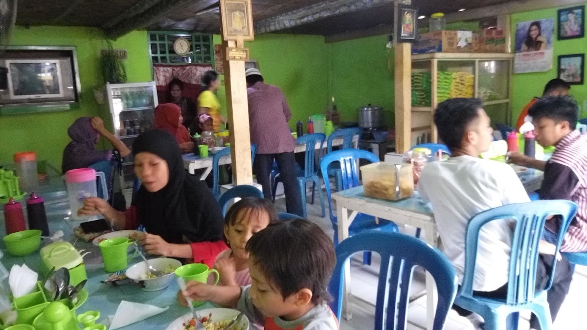 Warung Binte Sammembaliqmu