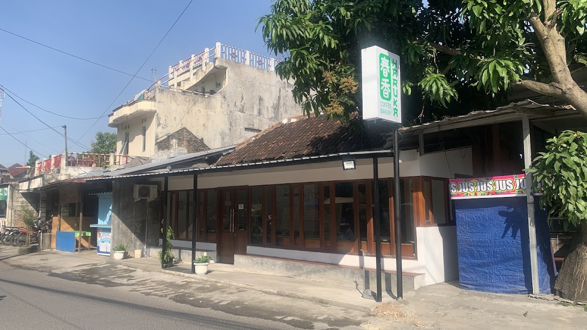 Haruka Coffee and Bakery