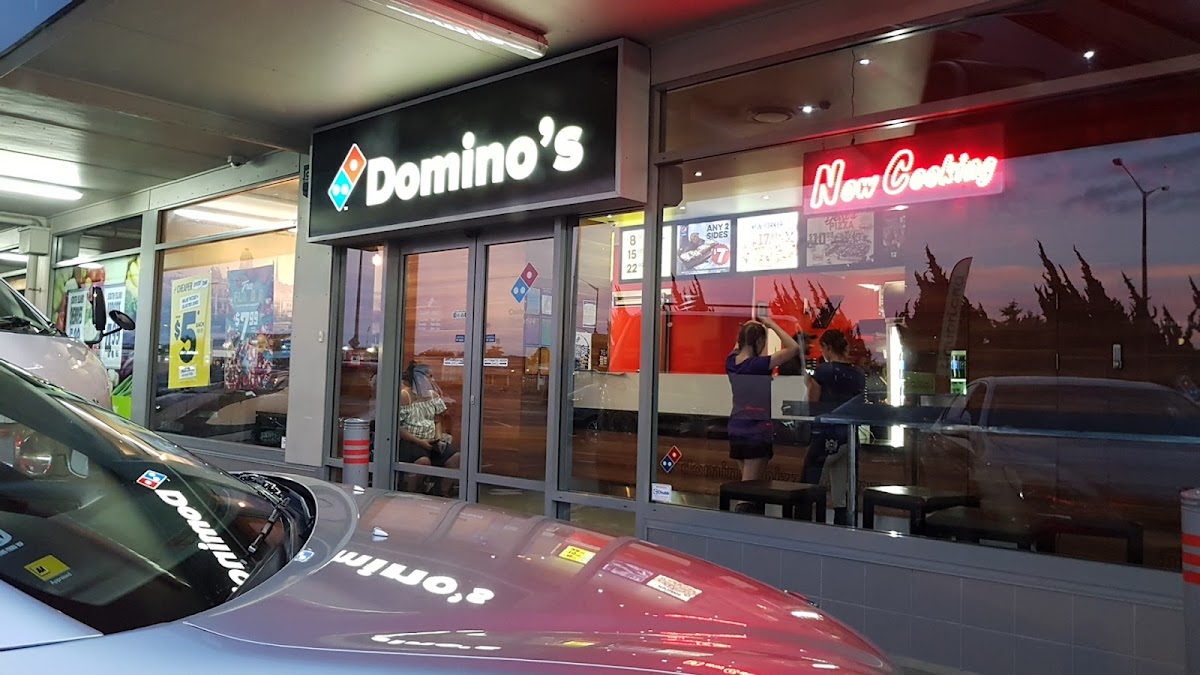 Domino's Pizza Pioneer Highway