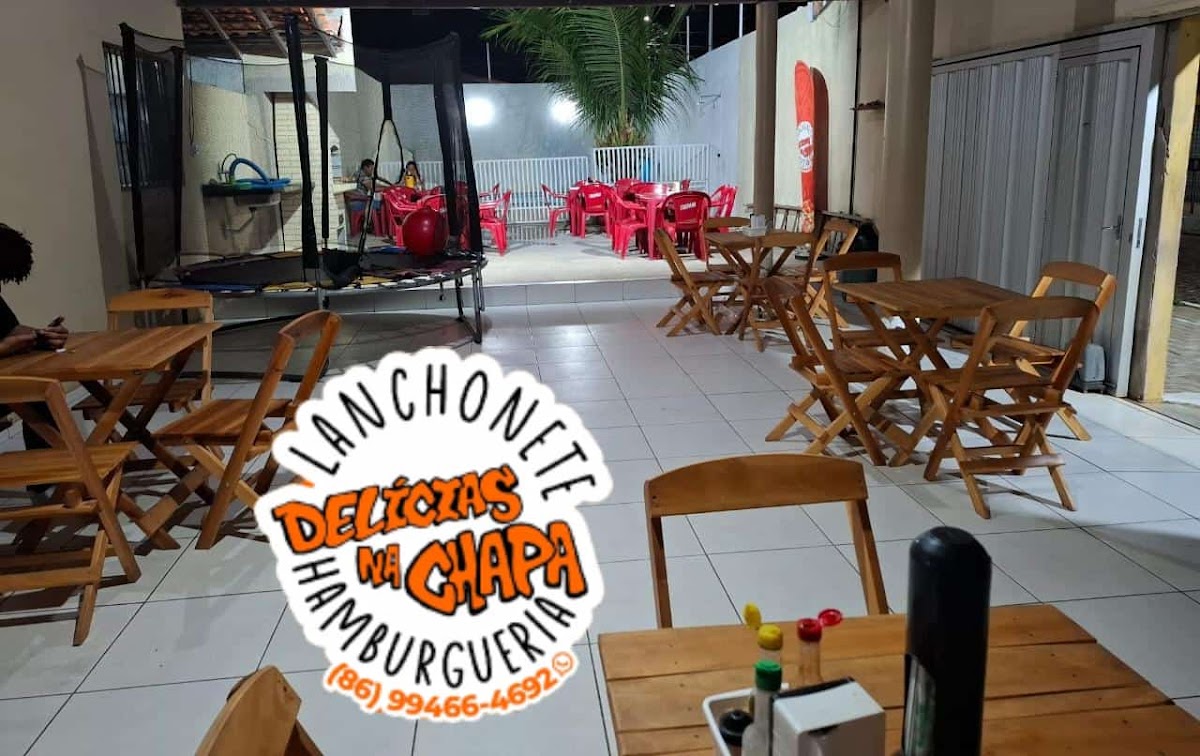 Lanchonete e hamburgueria Delícias na Chapa