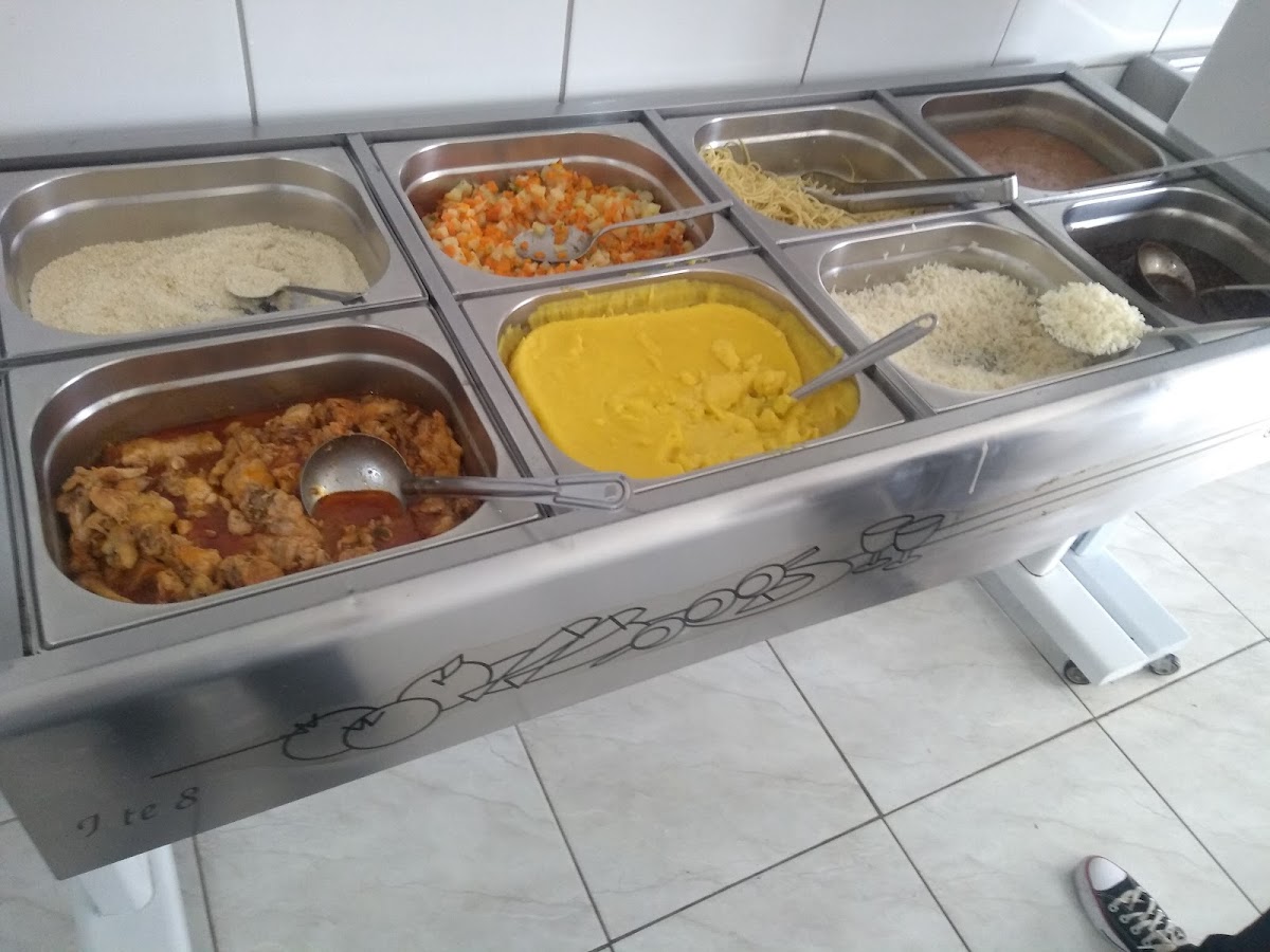 Buffet Bom de Garfo Colombo