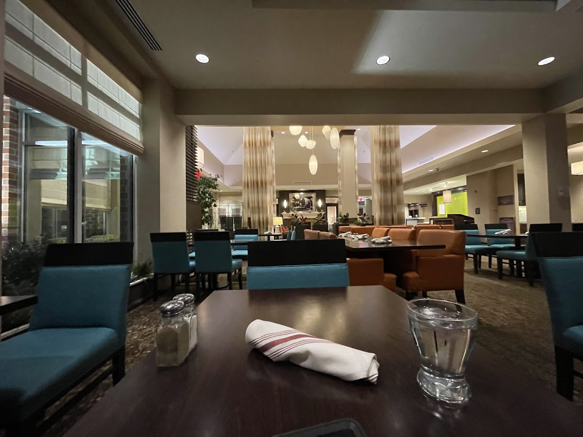 CH Fields Craft Kitchen - Hilton Garden Inn at IUP
