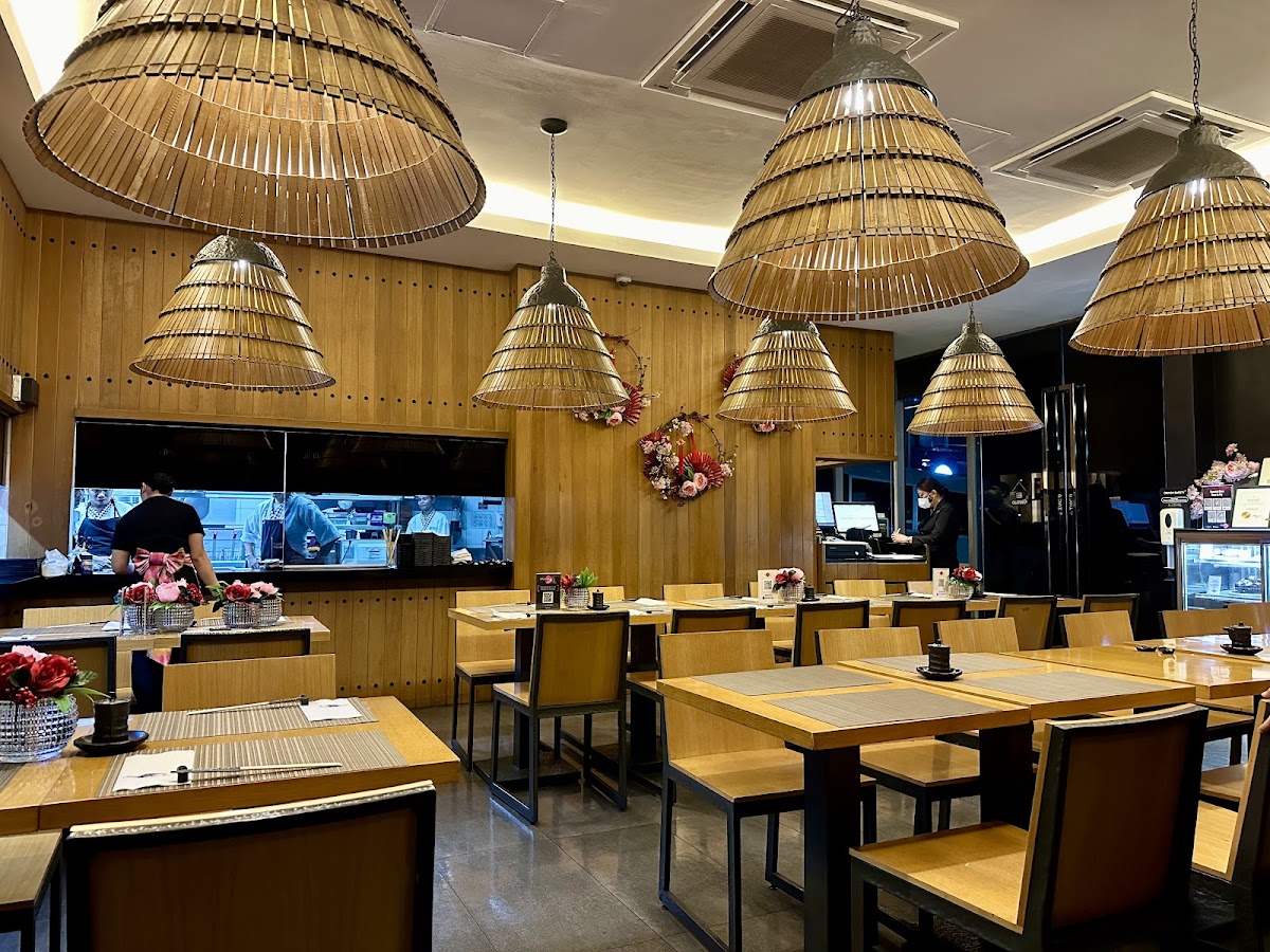 Minami Saki By Astoria