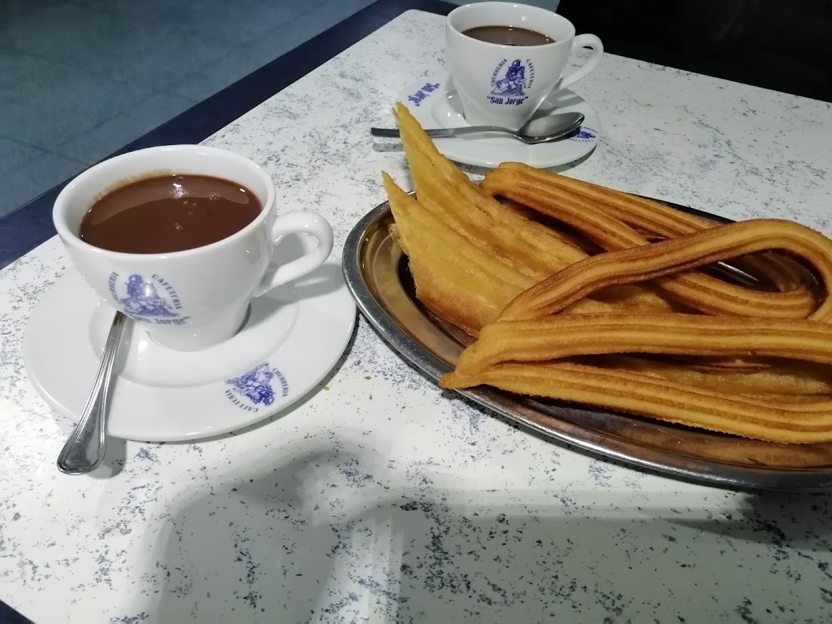 CHURRERÍA CAFETERÍA.
