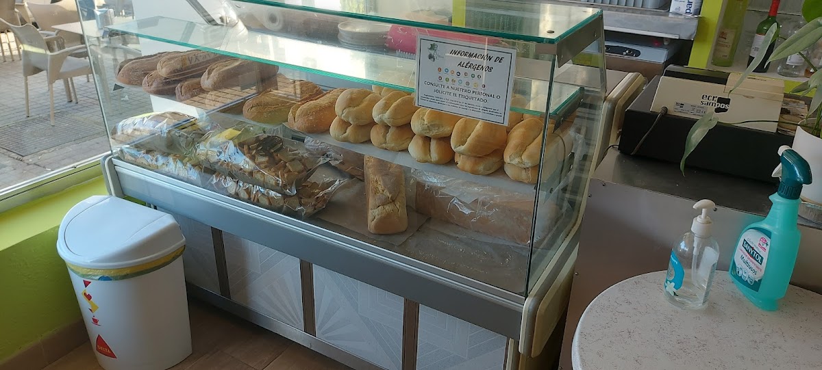 Cafeteria Pasteleria La Paloma