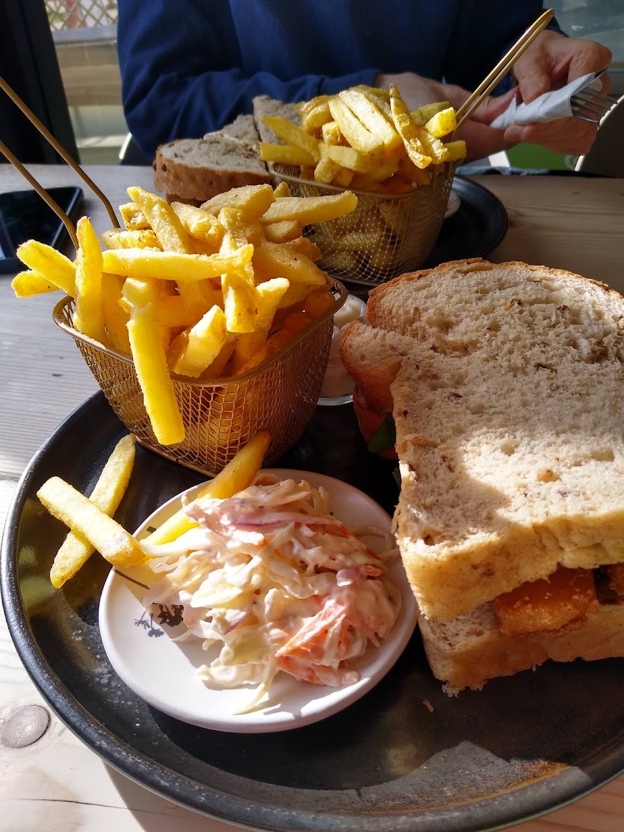 Avon Heath Cafe - 6