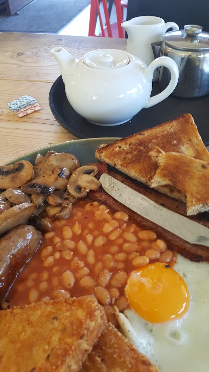 Avon Heath Cafe - 7
