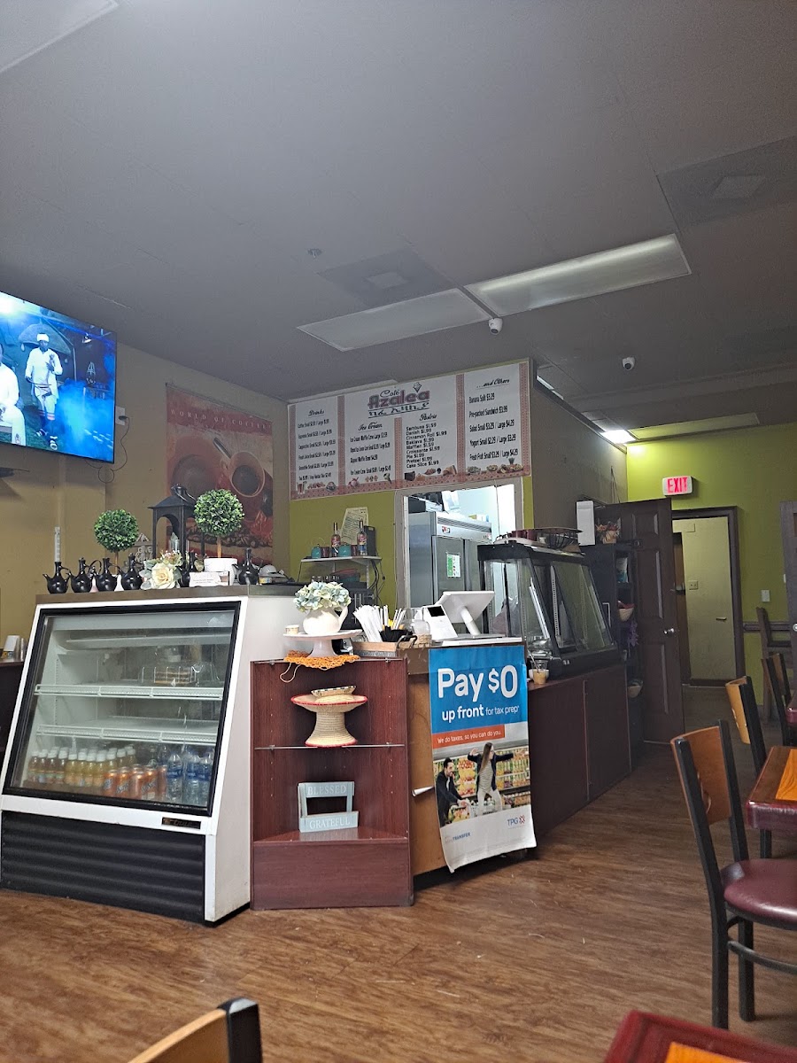 Café Azalea - 6