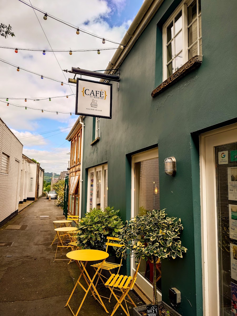 Cafe at Book-ish - 3