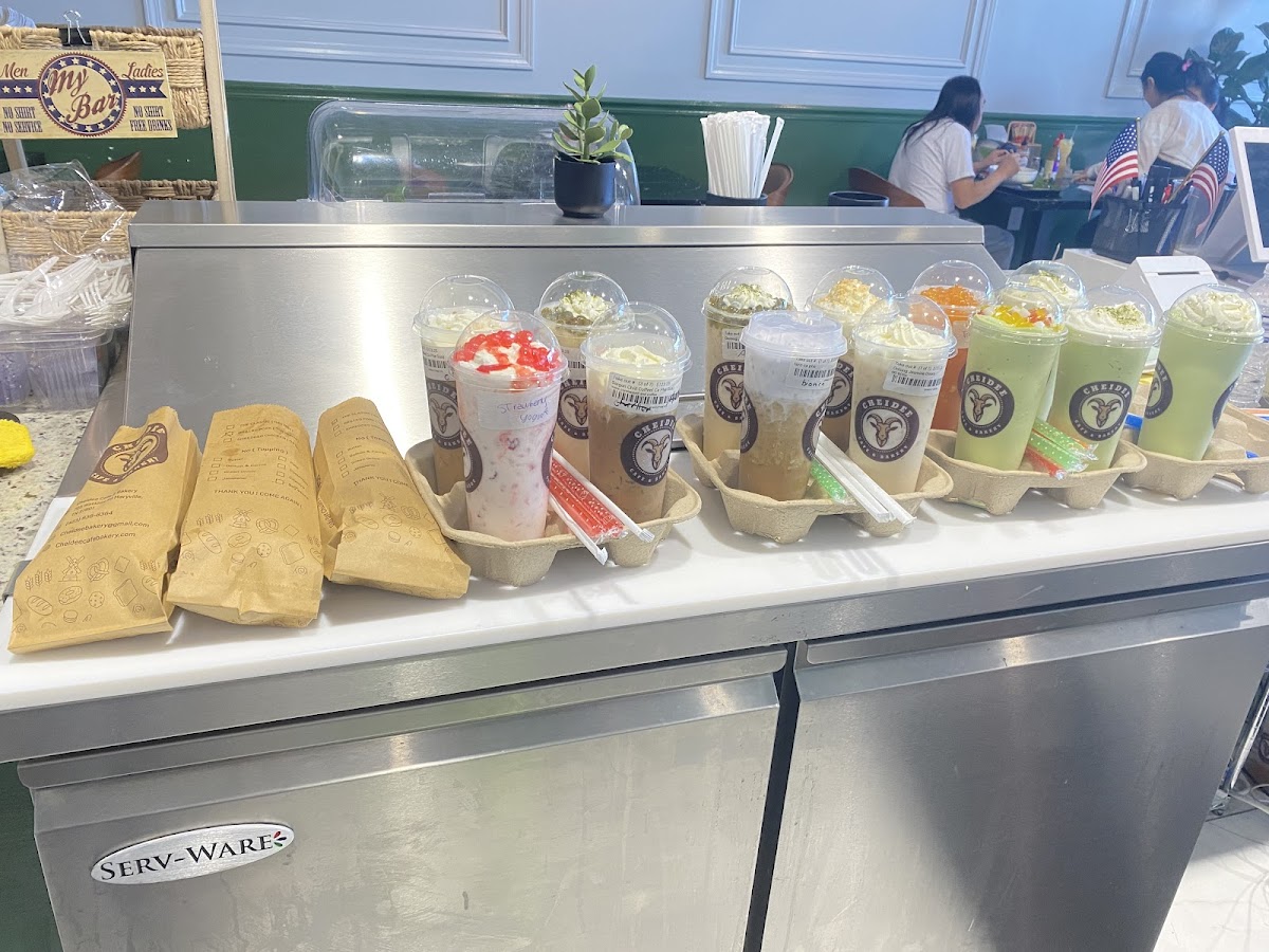 Cheidee Cafe & Bakery - 7