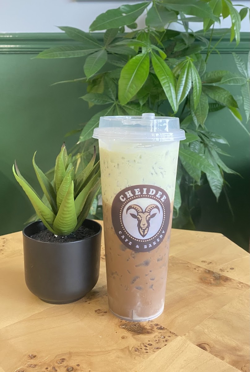 Cheidee Cafe & Bakery - 9