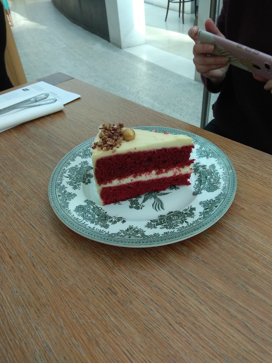 Court Cafe - 10