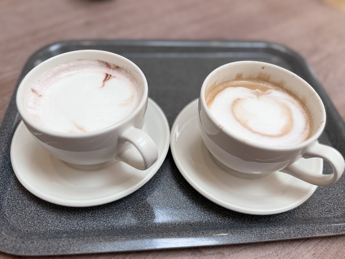 Court Cafe - 8