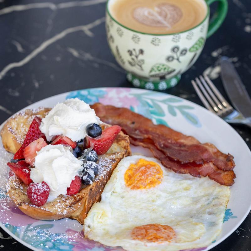 Elka Bee's Coffee Haus - 2