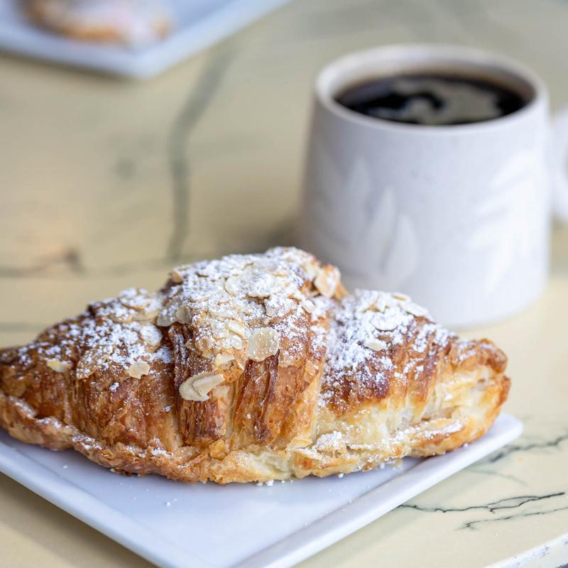 Elka Bee's Coffee Haus - 9