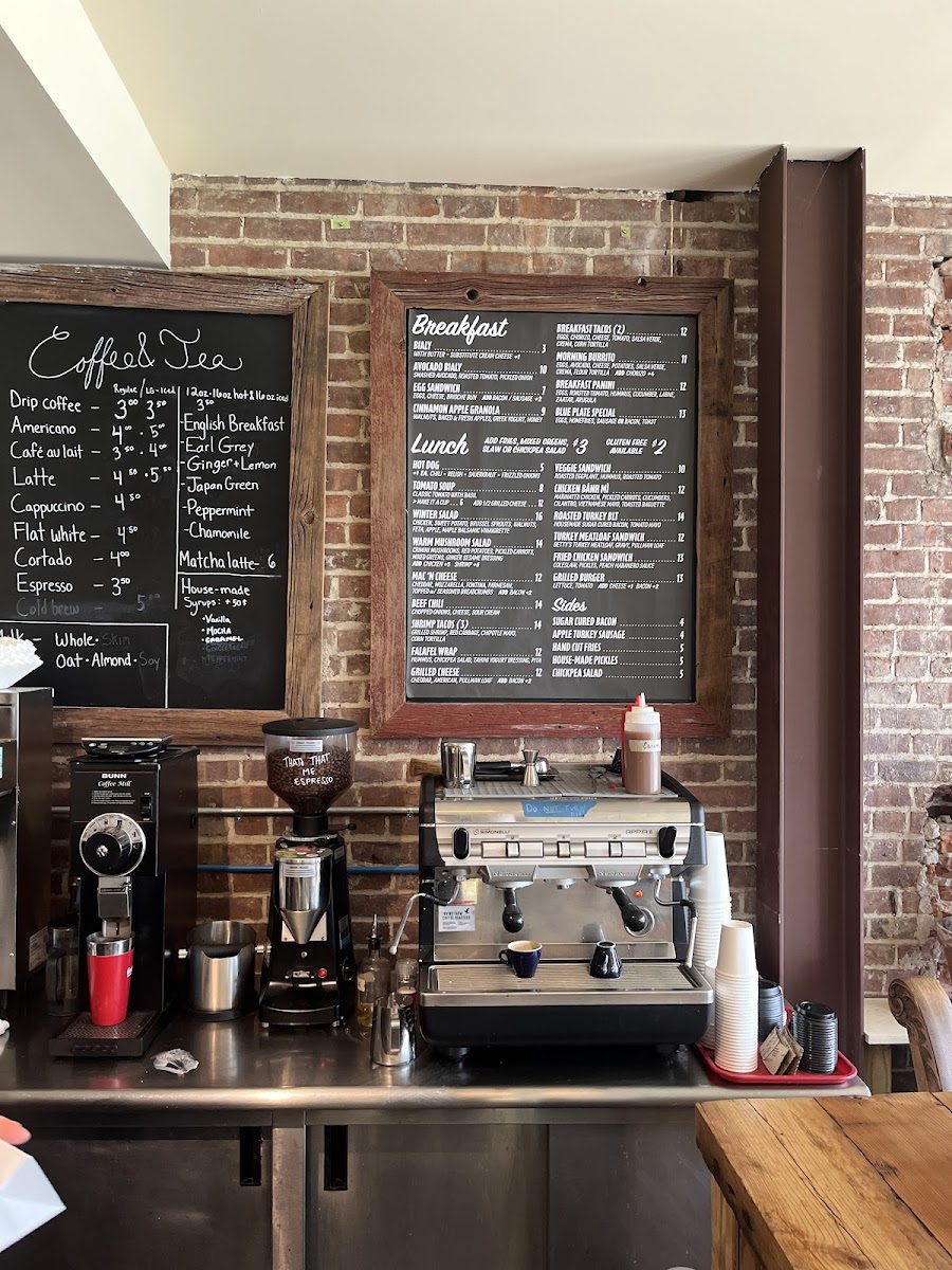 Betty's Snack Bar - 6