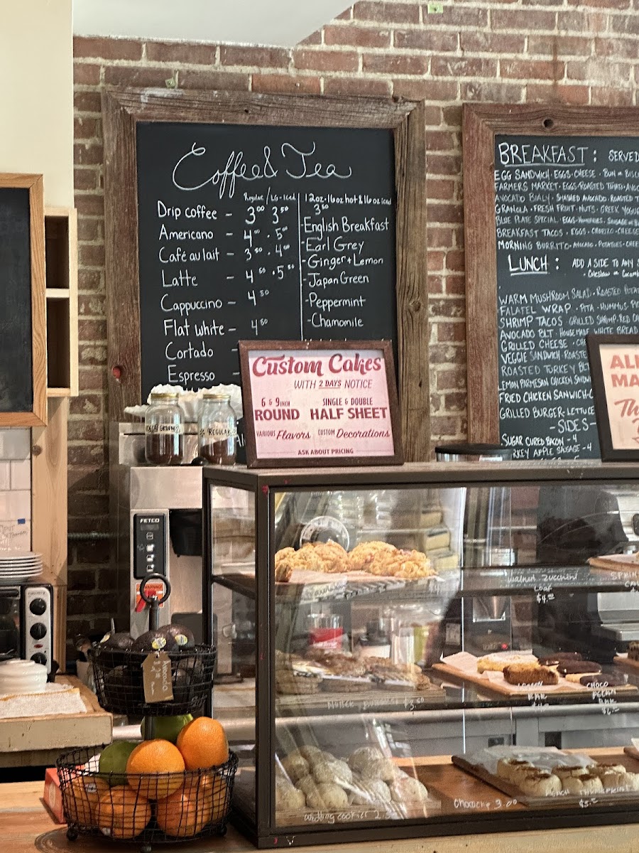 Betty's Snack Bar - 8