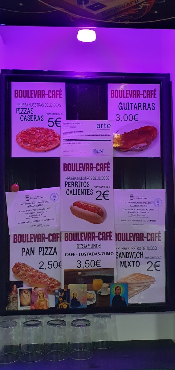 Boulevard Café & Copas. - 1